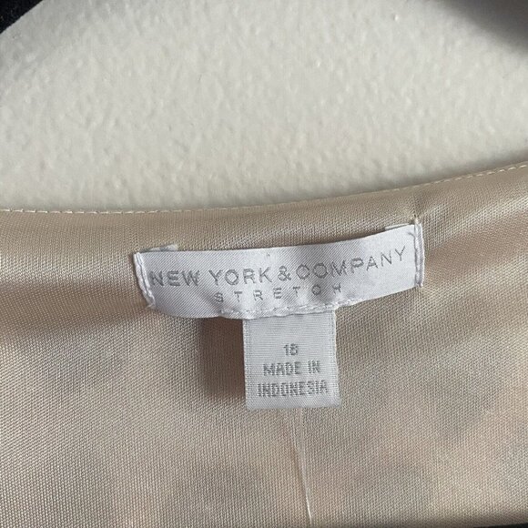 New York & Co Women SZ 18 Brown Animal Print Faux Wrap Top Knee Length Dress NWT - Picture 5 of 9